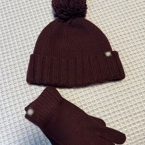 UGG Hat Knit and gloves